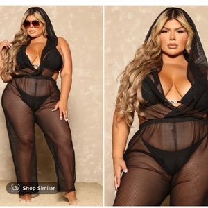 Fashion nova swim cover